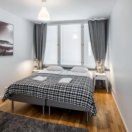 Kotimaailma - Ruoholahdenkatu 10 * Helsinki