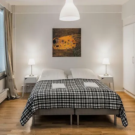 Kotimaailma - Ruoholahdenkatu 10 Lejlighed